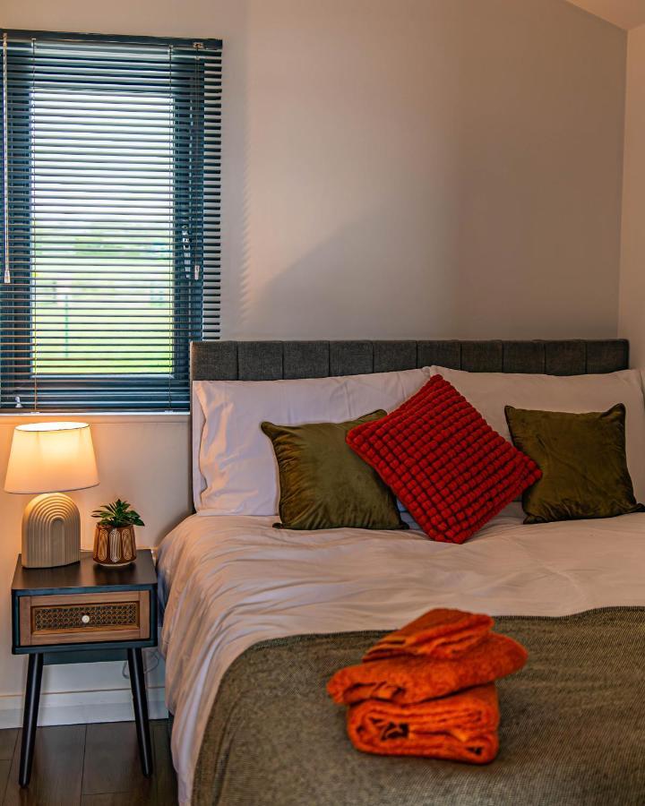 Lough Beg Glamping Campsite Newferry